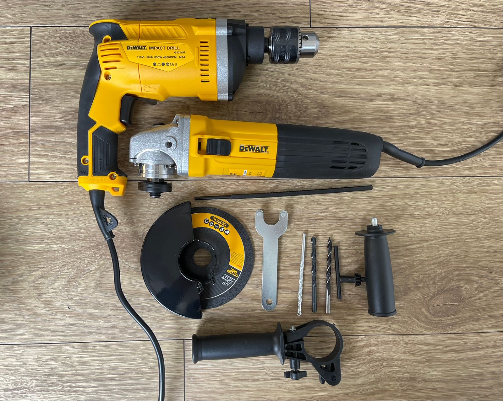 COMBO DEWALT TALADRO Y PULIDORA MALETIN